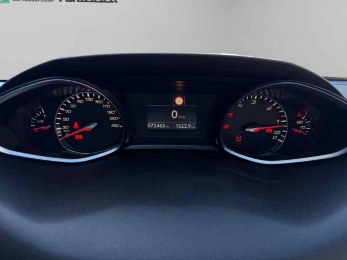 Peugeot 308 1.5 bluehdi Style s&s 130cv eat8 (12)