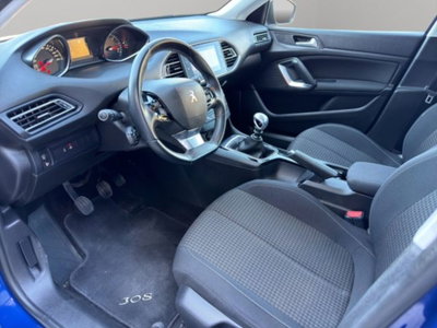 Peugeot 308 1.5 bluehdi Style s&s 130cv eat8 (7)
