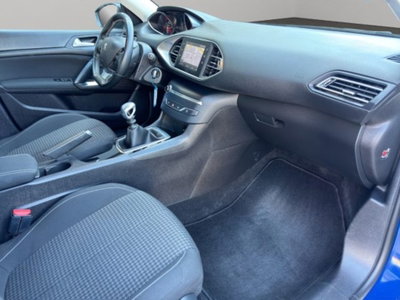 Peugeot 308 1.5 bluehdi Style s&s 130cv eat8 (9)