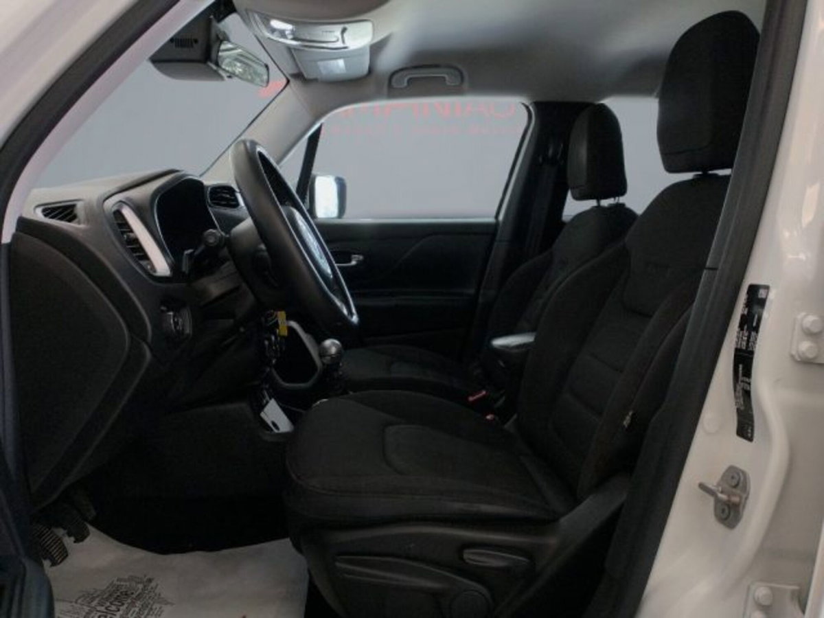 Jeep Renegade 1.6 Mjt 120 CV Limited (16)