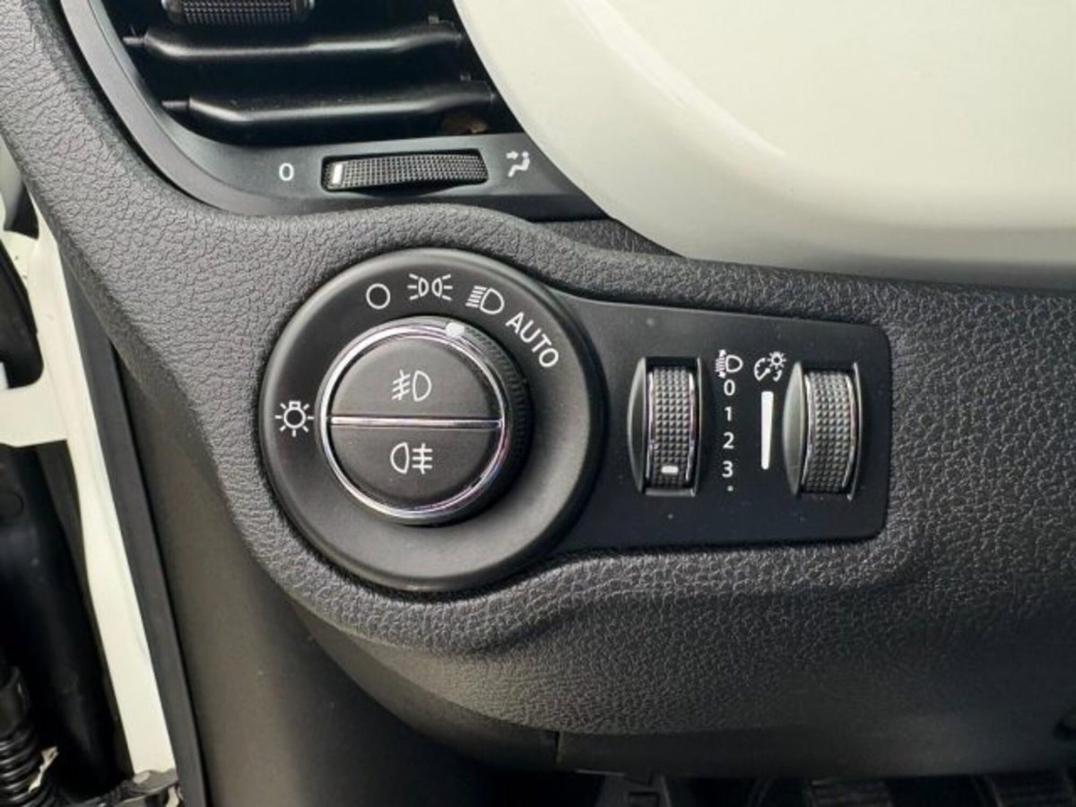 Fiat 500X 1.0 T3 120 CV City Cross (16)