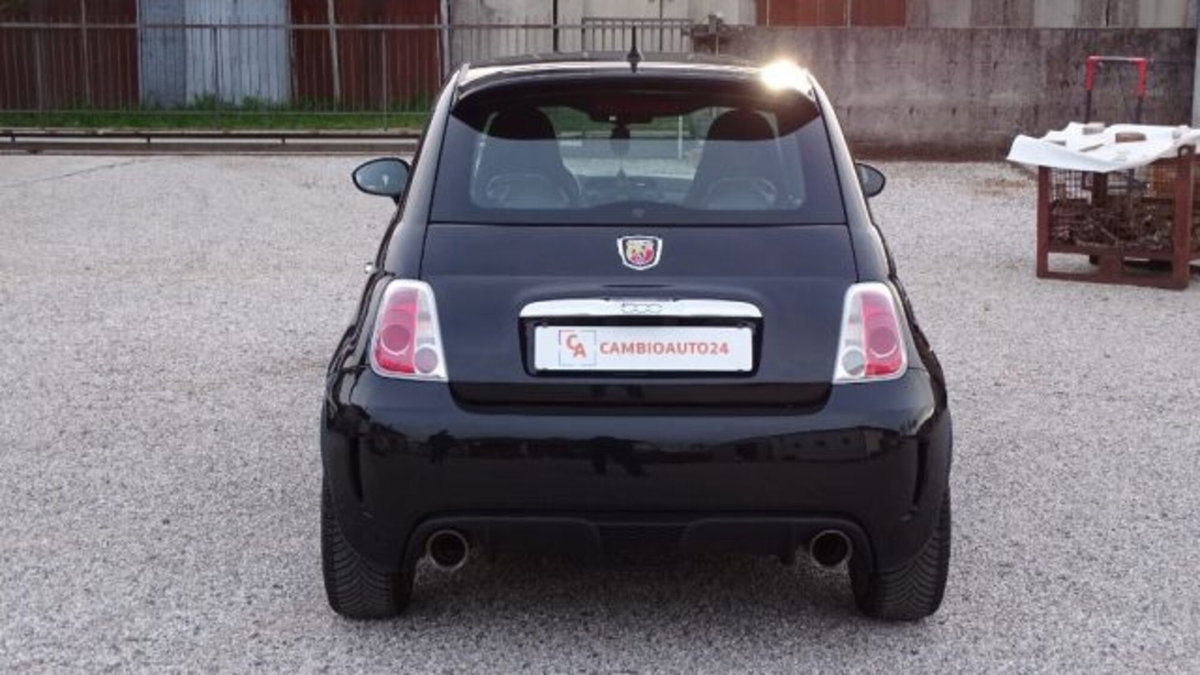 Abarth 500 1.4 Turbo T-Jet (6)