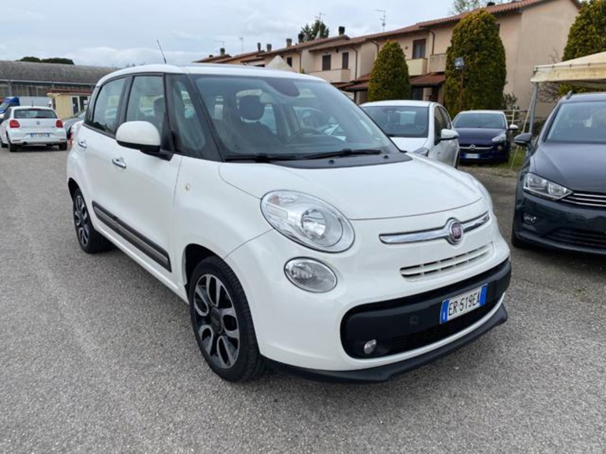 Fiat 500L 1.6 Multijet 105 CV Lounge (2)