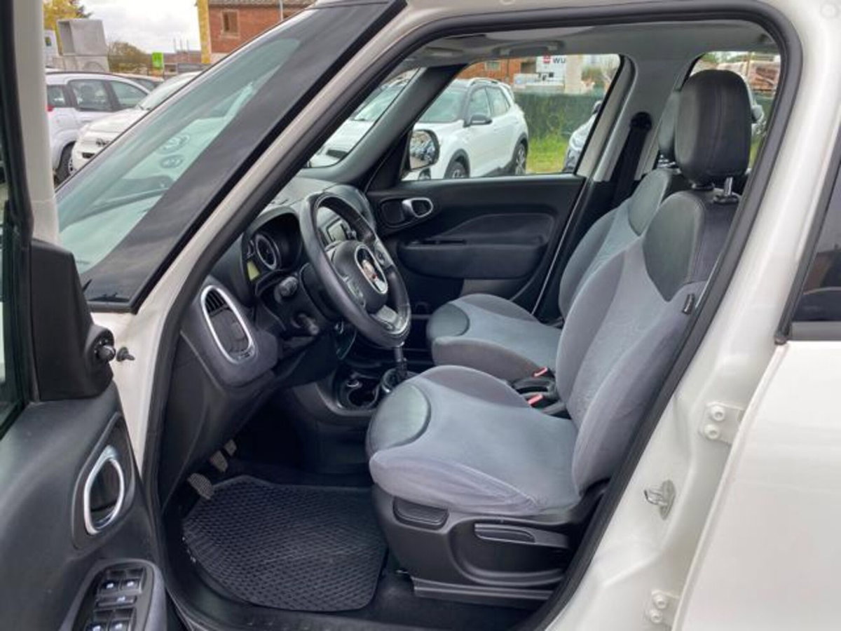 Fiat 500L 1.6 Multijet 105 CV Lounge (5)