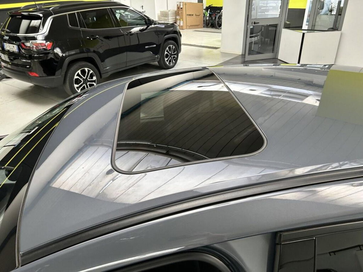 Mazda CX-30 2.0 m-hybrid Exclusive Line Comfort Black awd 186cv 6mt (6)