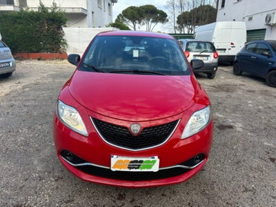 Lancia Ypsilon 1.2 69 CV 5 porte GPL Ecochic Silver (12)