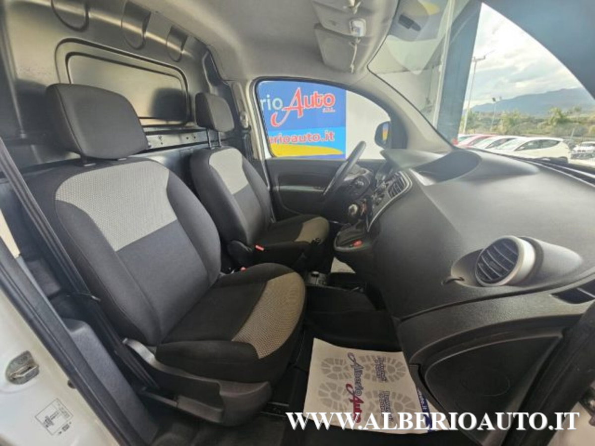 Renault Kangoo Z.E. Ice 4p. Maxi Combi (12)