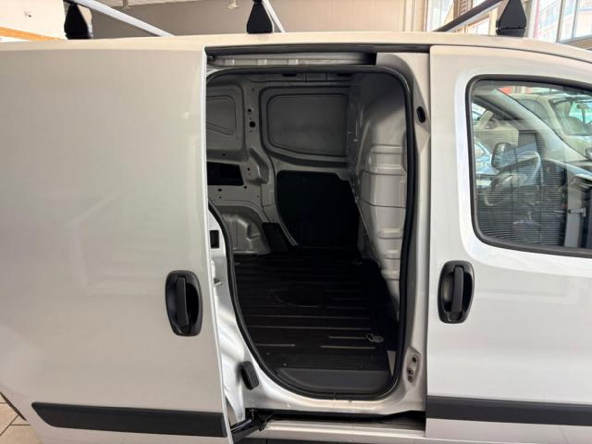 Fiat Fiorino 1.3 MJT 75CV Combi Semi E5+ (6)