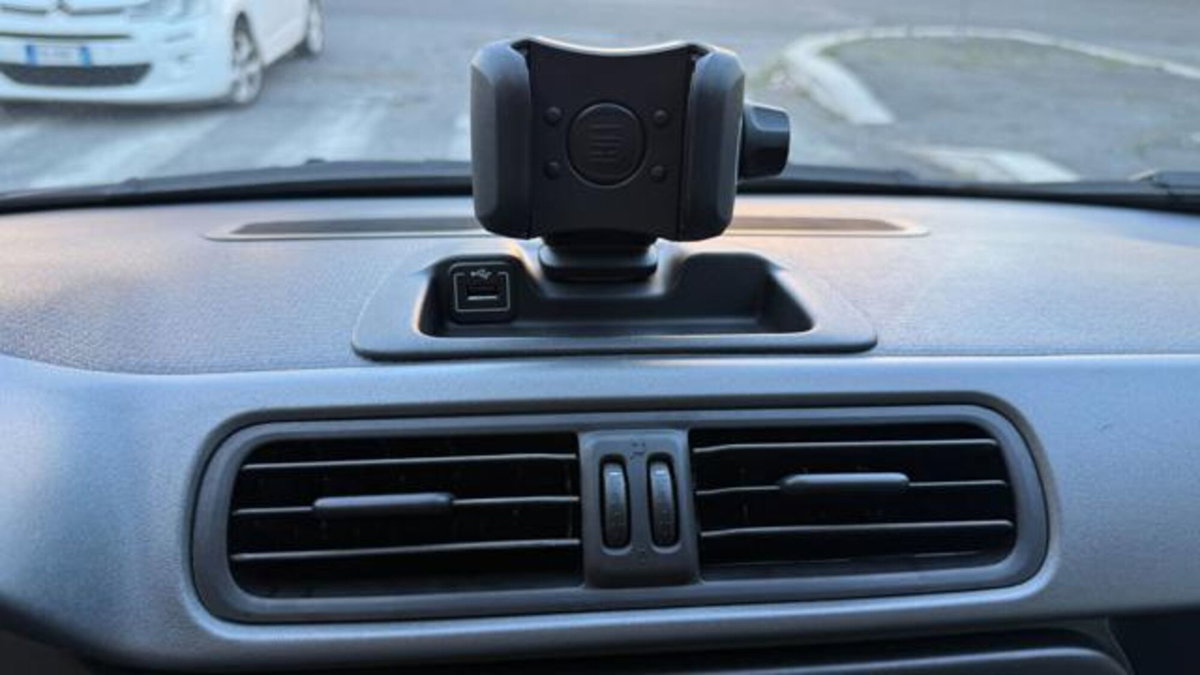 Fiat Panda 1.0 firefly hybrid s&s 70cv 5p.ti (12)