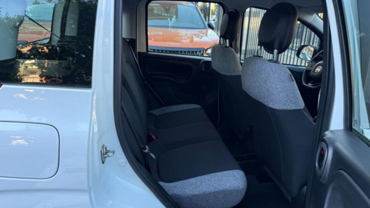Fiat Panda 1.0 firefly hybrid s&s 70cv 5p.ti (16)