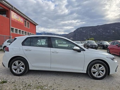 Volkswagen Golf 2.0 TDI SCR Life (6)