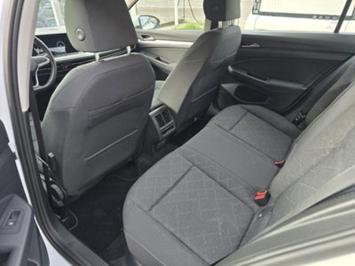 Volkswagen Golf 2.0 TDI SCR Life (8)