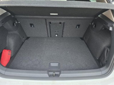 Volkswagen Golf 2.0 TDI SCR Life (9)
