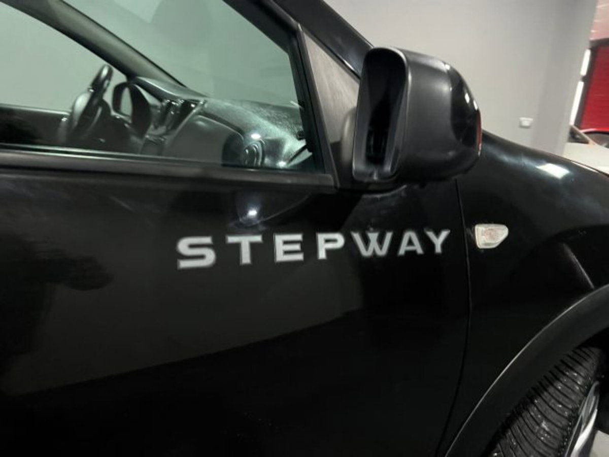 Dacia Sandero Stepway 1.5 dCi 8V 90CV Prestige (10)