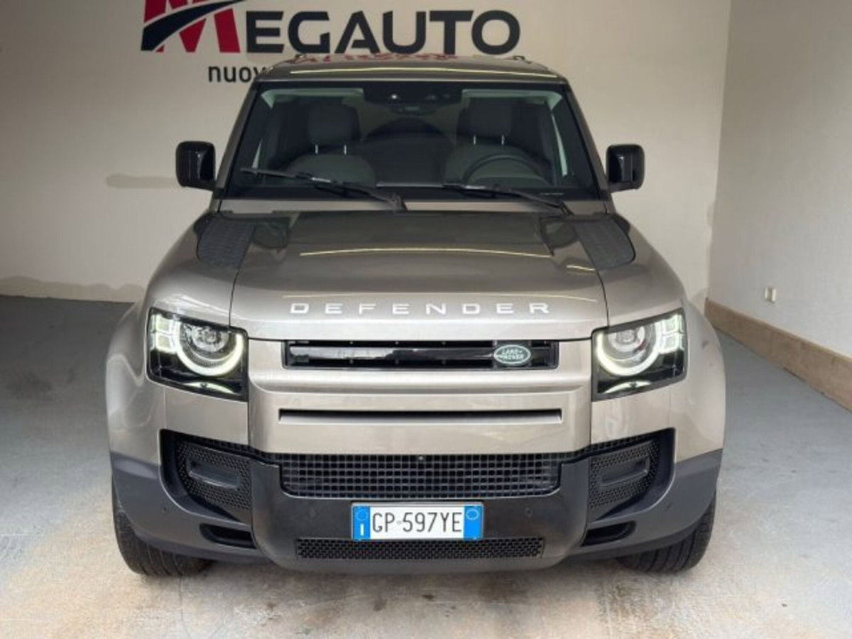 Land Rover Defender 110 Hard Top 3.0d i6 mhev X-Dynamic SE awd 250cv auto (2)