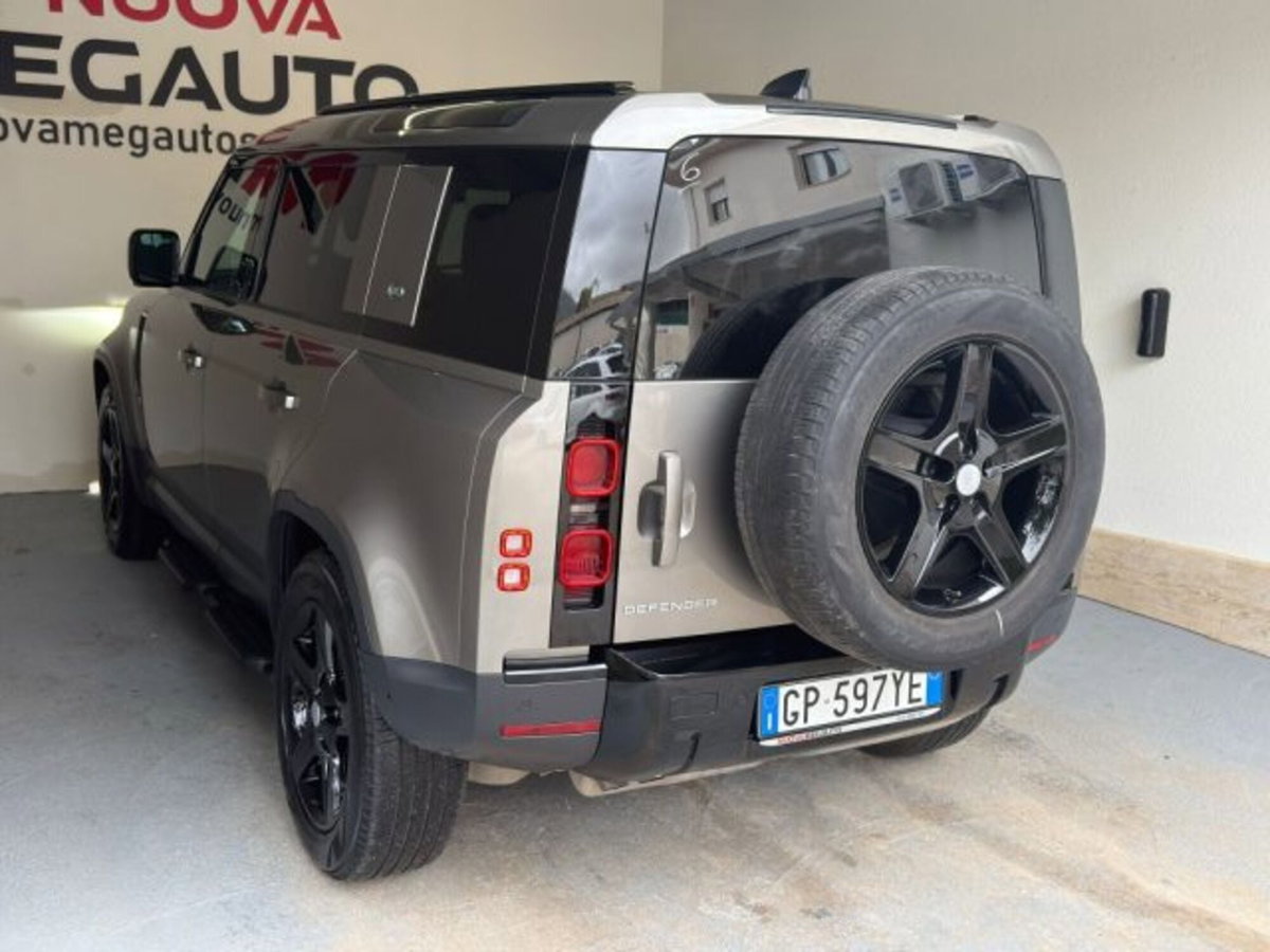 Land Rover Defender 110 Hard Top 3.0d i6 mhev X-Dynamic SE awd 250cv auto (7)