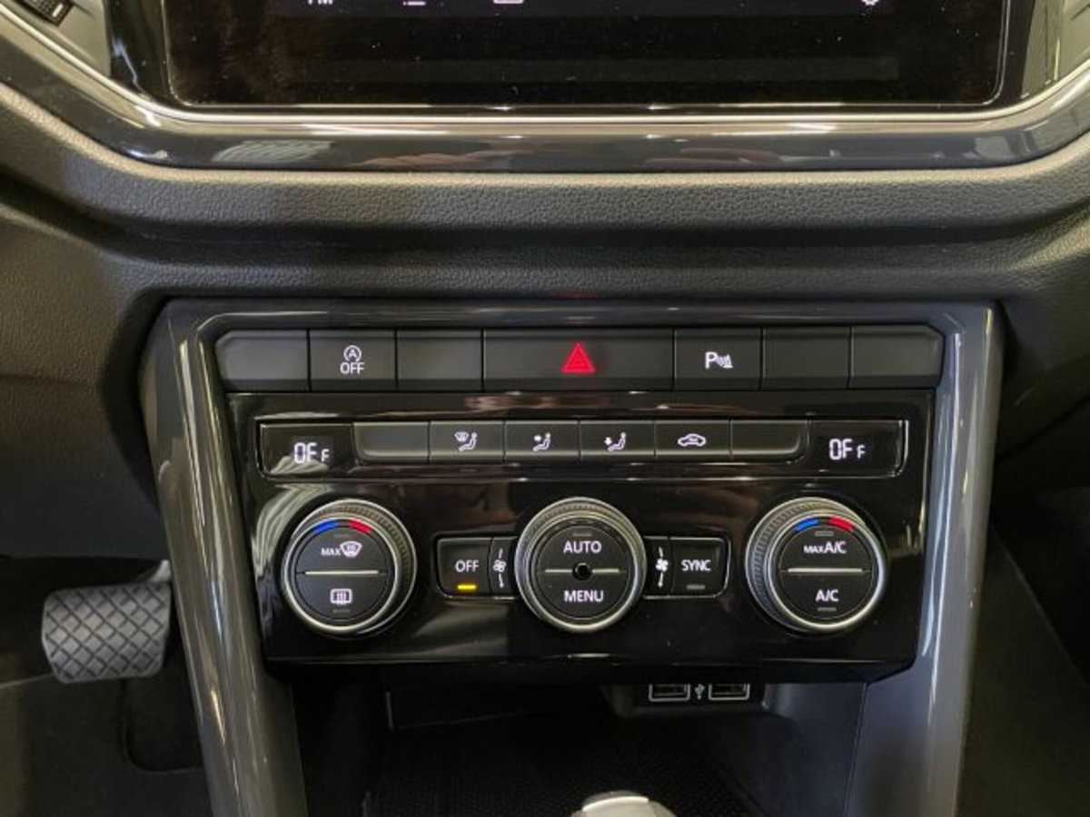 Volkswagen T-Roc 2.0 tdi R-Line 4motion 150cv dsg (12)