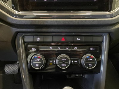 Volkswagen T-Roc 2.0 tdi R-Line 4motion 150cv dsg (12)