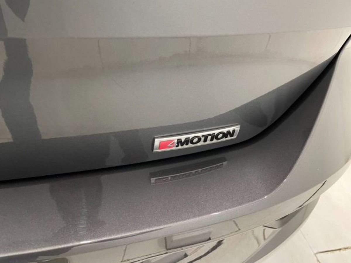 Volkswagen T-Roc 2.0 tdi R-Line 4motion 150cv dsg (13)