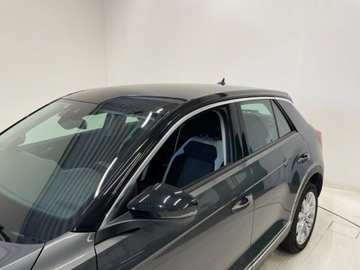 Volkswagen T-Roc 2.0 tdi R-Line 4motion 150cv dsg (14)