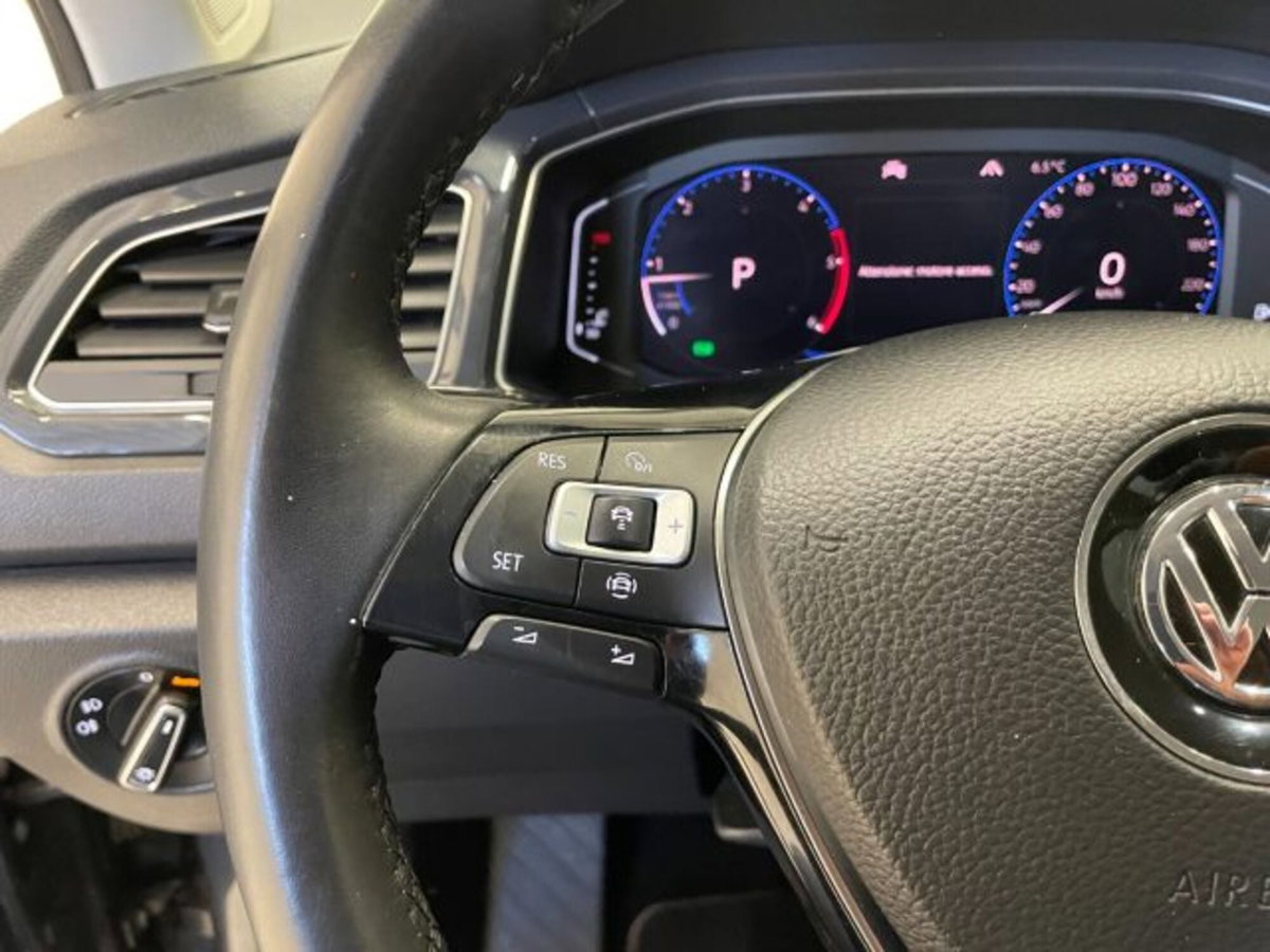 Volkswagen T-Roc 2.0 tdi R-Line 4motion 150cv dsg (17)