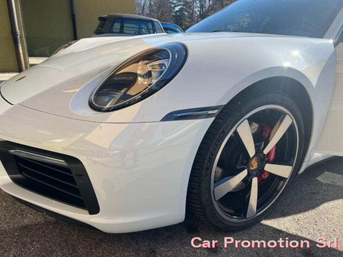 Porsche 911 Coupé Coupe 3.0 Carrera 4S (17)