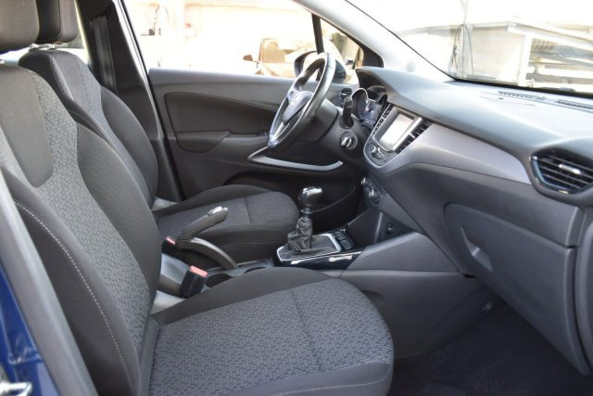 Opel Crossland 1.5 ECOTEC D 110 CV Start&Stop Edition (15)