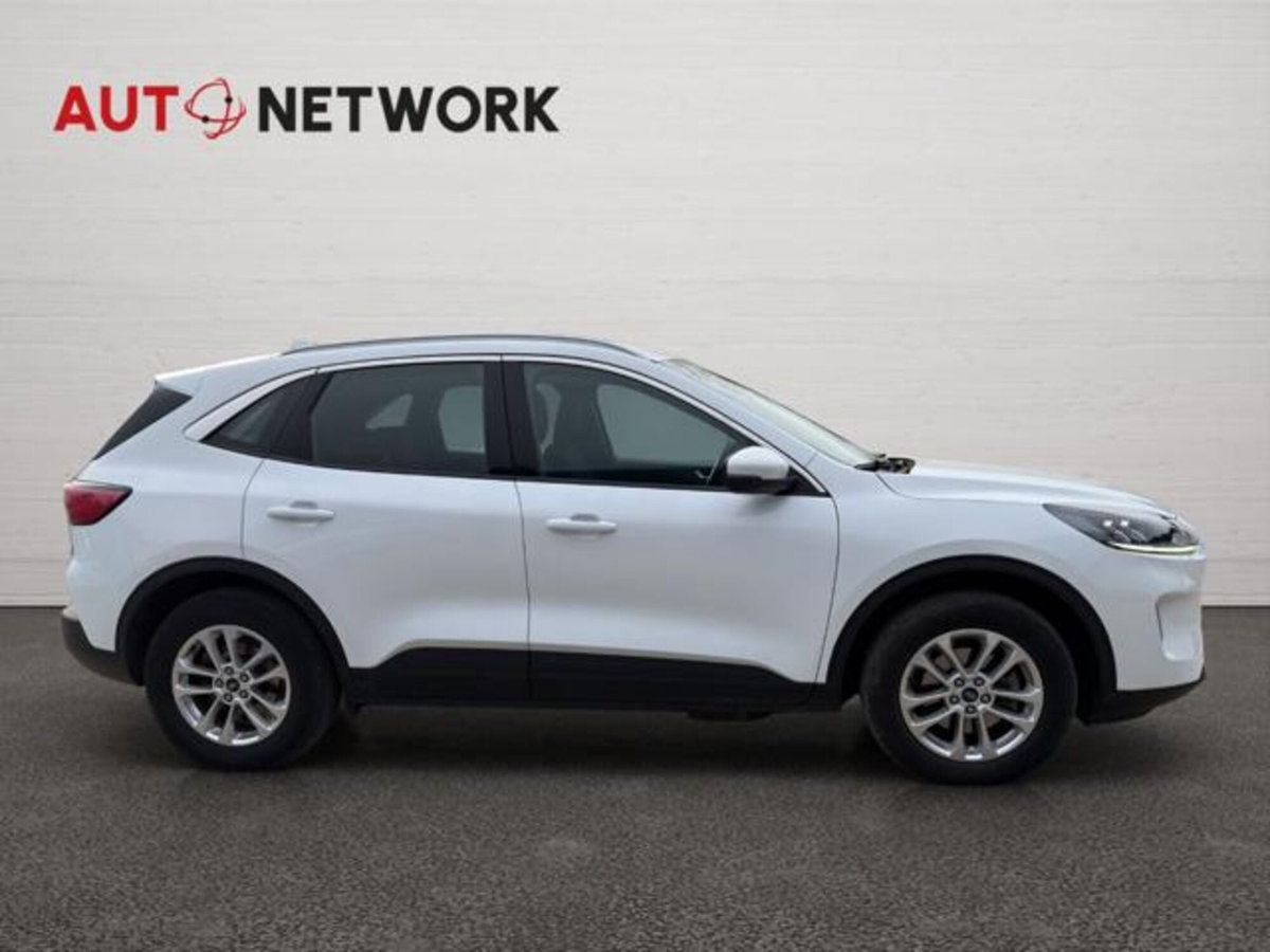 Ford Kuga 2.5 Plug In Hybrid 225 CV CVT 2WD Titanium (5)