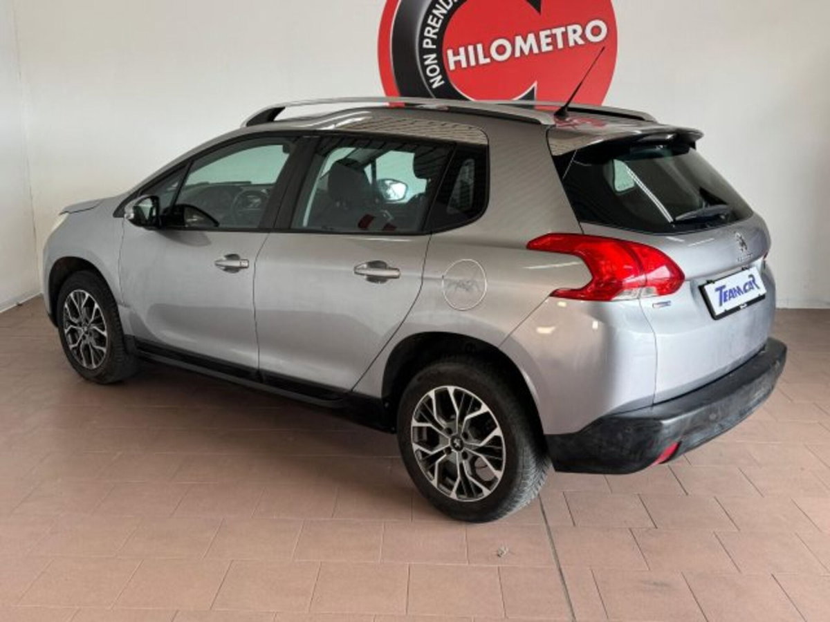Peugeot 2008 100 Allure (3)