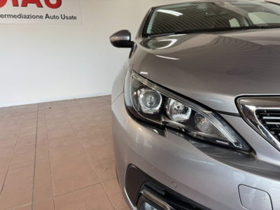 Peugeot 308 BlueHDi 100 S&S Business (14)