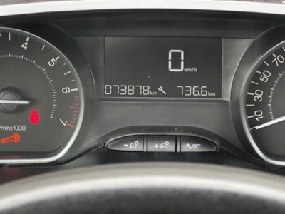 Peugeot 208 82 Stop&Start 5 porte Active (14)