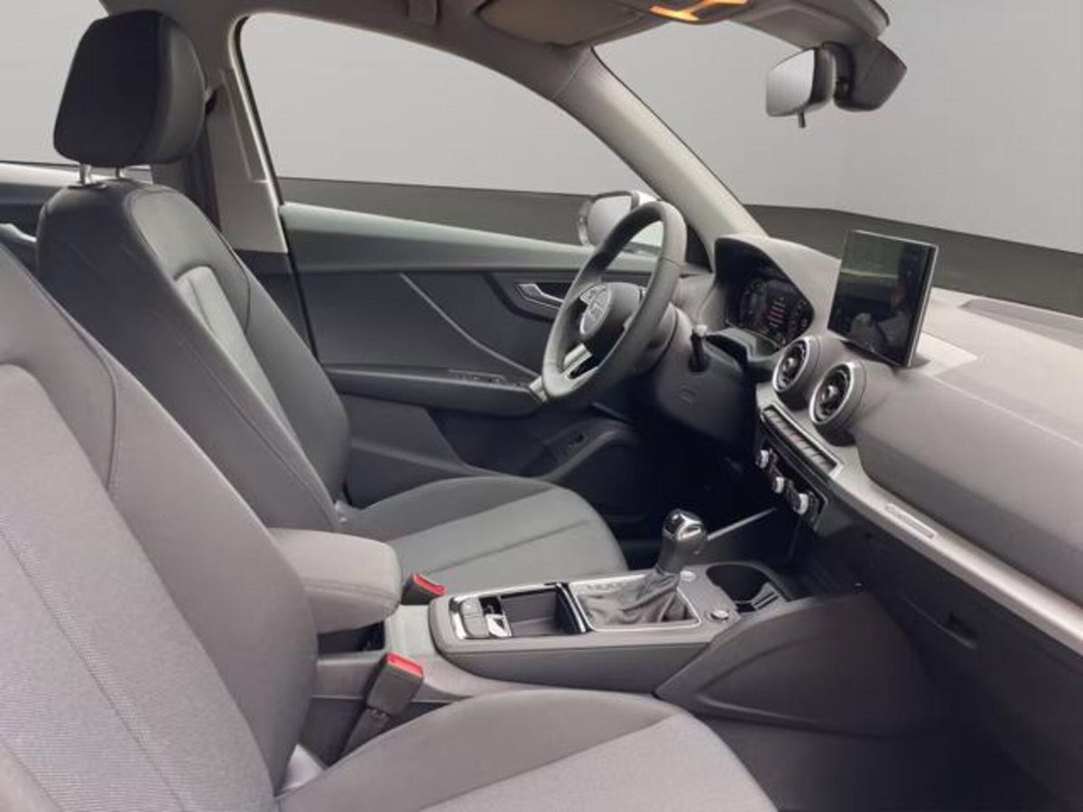 Audi Q2 Q2 35 TFSI S tronic S line Edition (17)