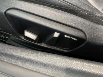 BMW Z4 Cabrio sdrive 30i auto (8)