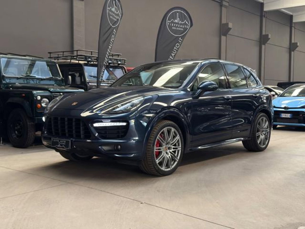 Porsche Cayenne 4.8 GTS