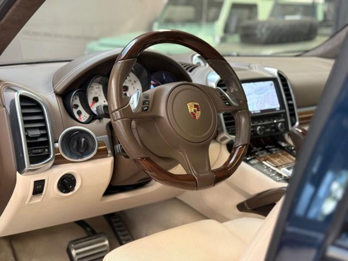 Porsche Cayenne 4.8 GTS (10)