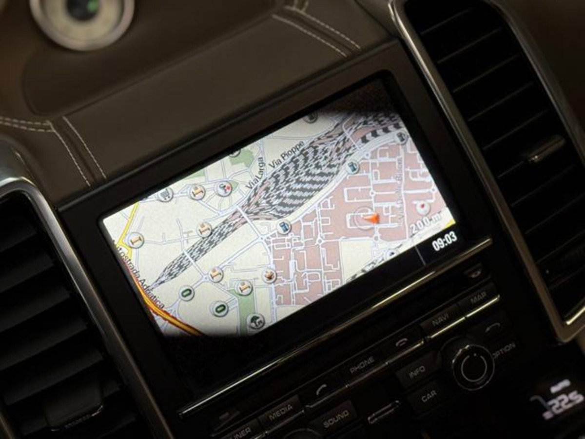 Porsche Cayenne 4.8 GTS (20)