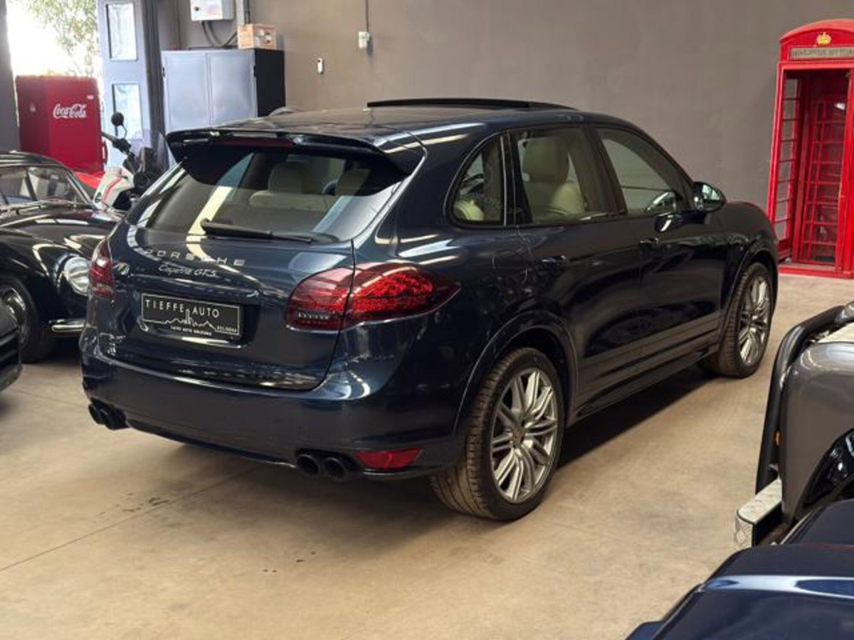 Porsche Cayenne 4.8 GTS (4)