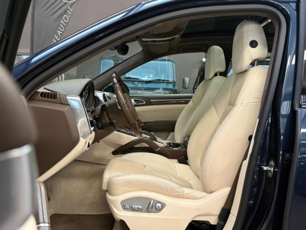 Porsche Cayenne 4.8 GTS (8)