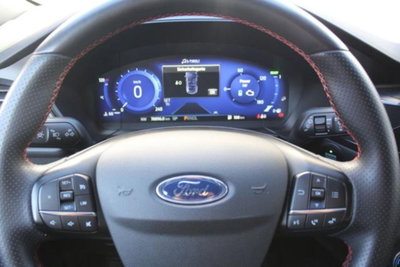Ford Kuga 2.5 Full Hybrid 190 CV CVT 2WD ST-Line X (10)