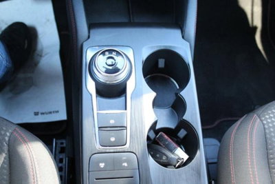 Ford Kuga 2.5 Full Hybrid 190 CV CVT 2WD ST-Line X (16)