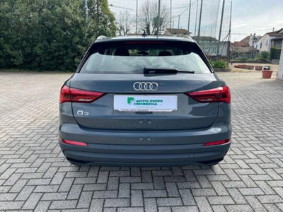Audi Q3 35 2.0 tdi Identity Black s-tronic (19)