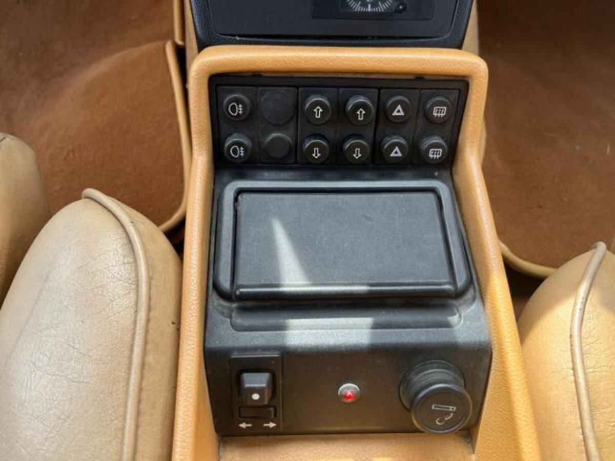 Alfa Romeo Spider 2.0i (11)