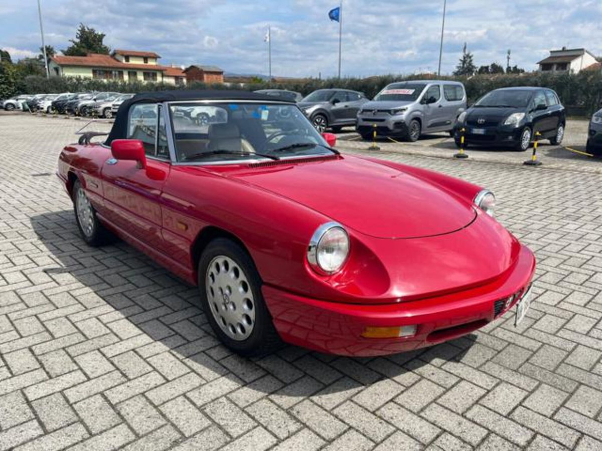 Alfa Romeo Spider 2.0i (15)