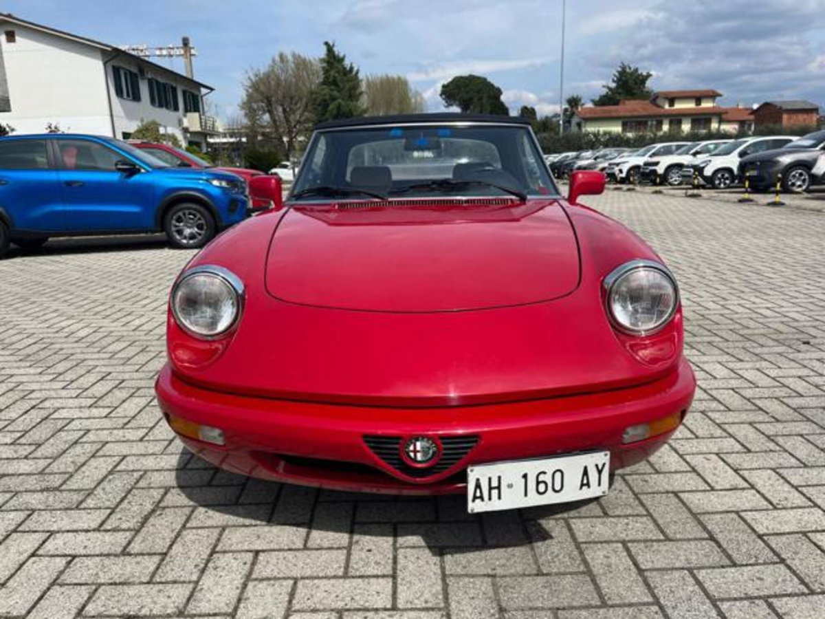 Alfa Romeo Spider 2.0i (16)