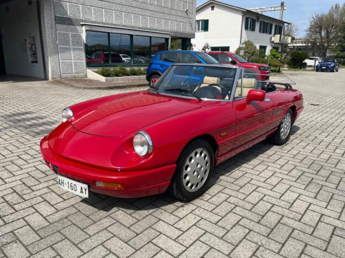 Alfa Romeo Spider 2.0i (3)