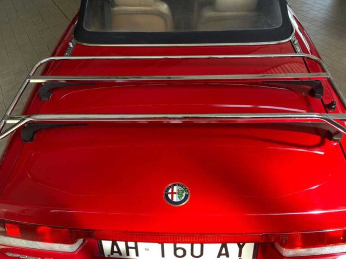Alfa Romeo Spider 2.0i (6)