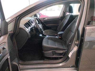 Volkswagen Golf 1.0 TSI 110 CV 5p. Trendline BlueMotion Technology (10)