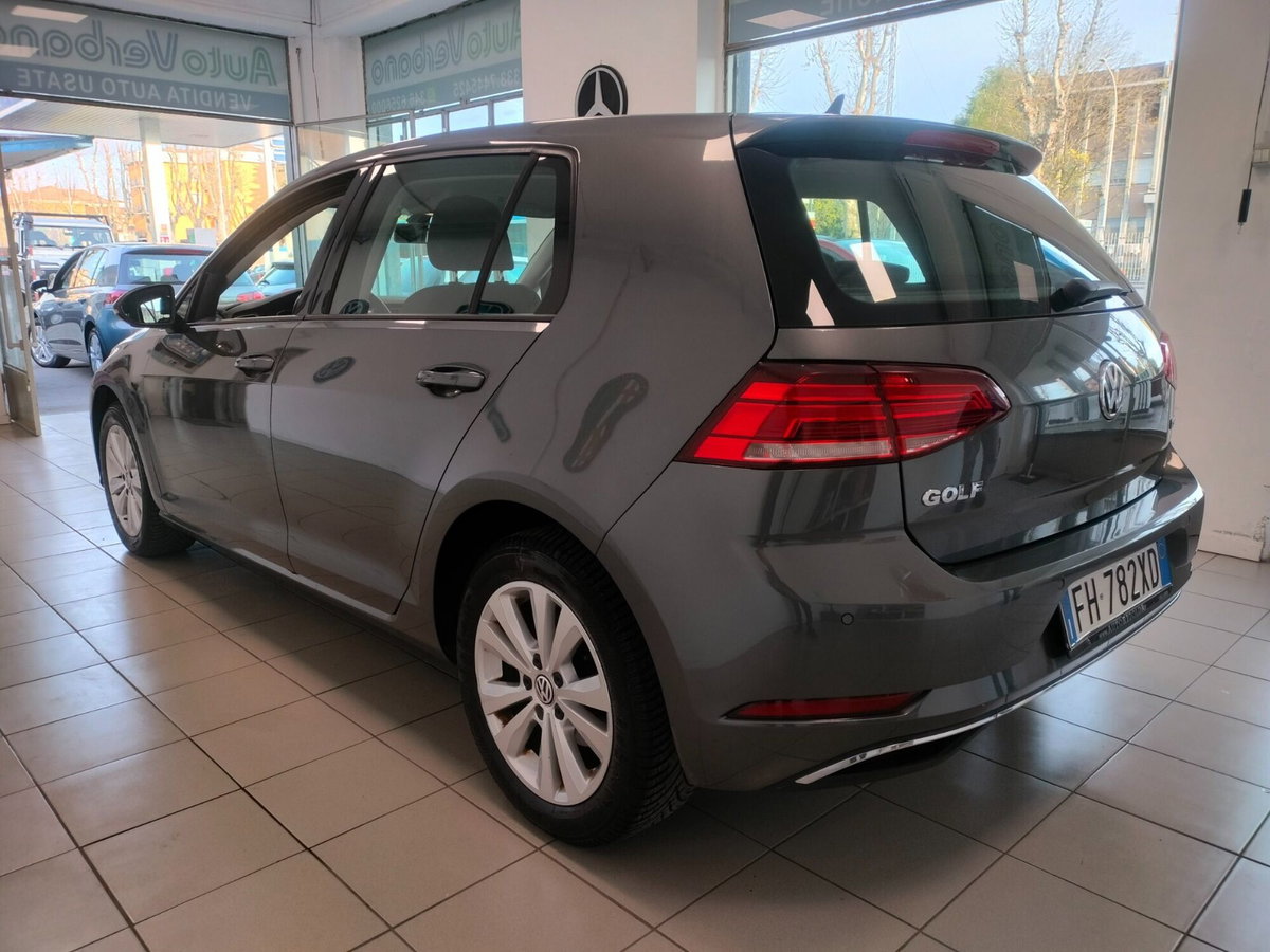 Volkswagen Golf 1.0 TSI 110 CV 5p. Trendline BlueMotion Technology (4)