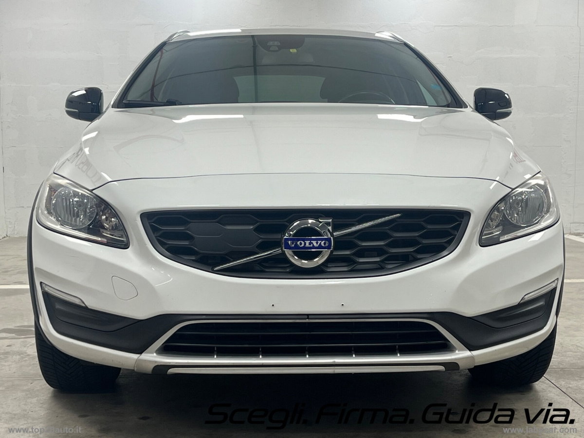 Volvo V60 Cross Country D3 (18)