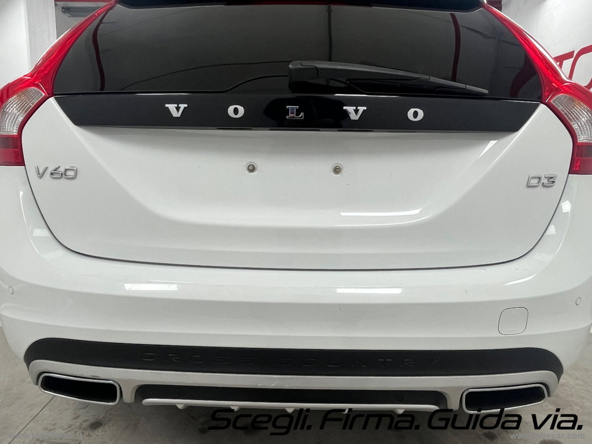 Volvo V60 Cross Country D3 (19)